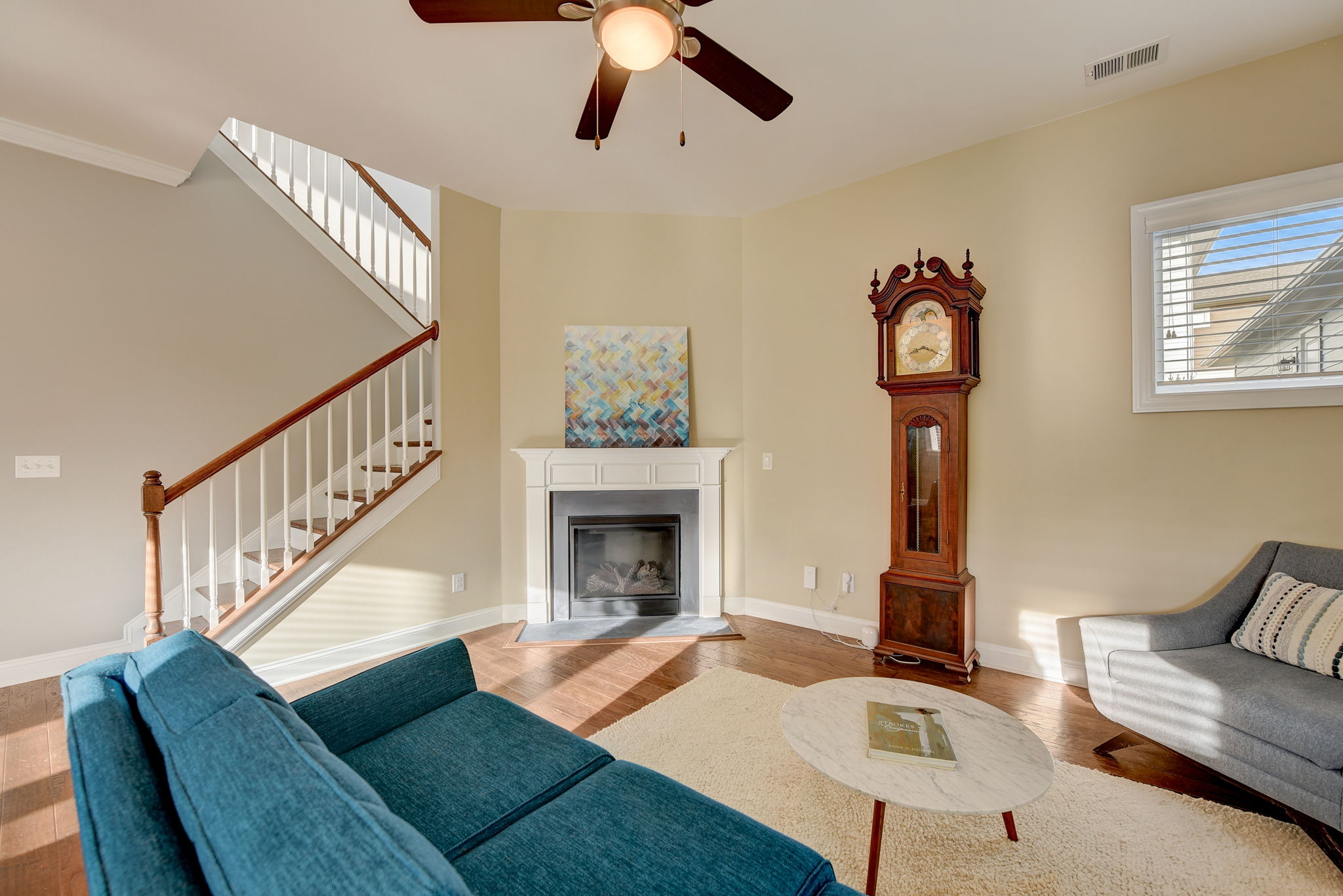 Waverly Walk Ave-008