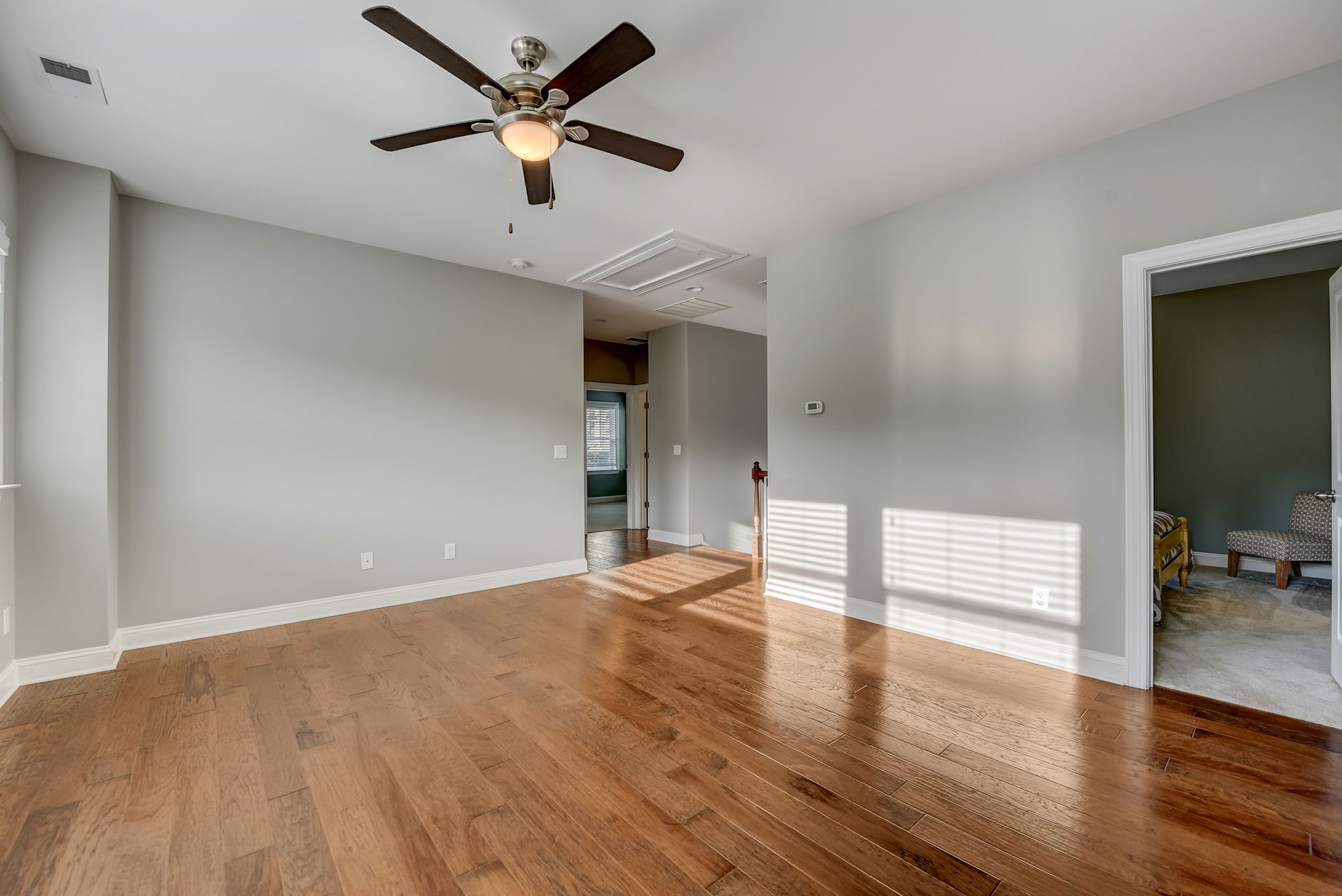 Waverly Walk Ave-026