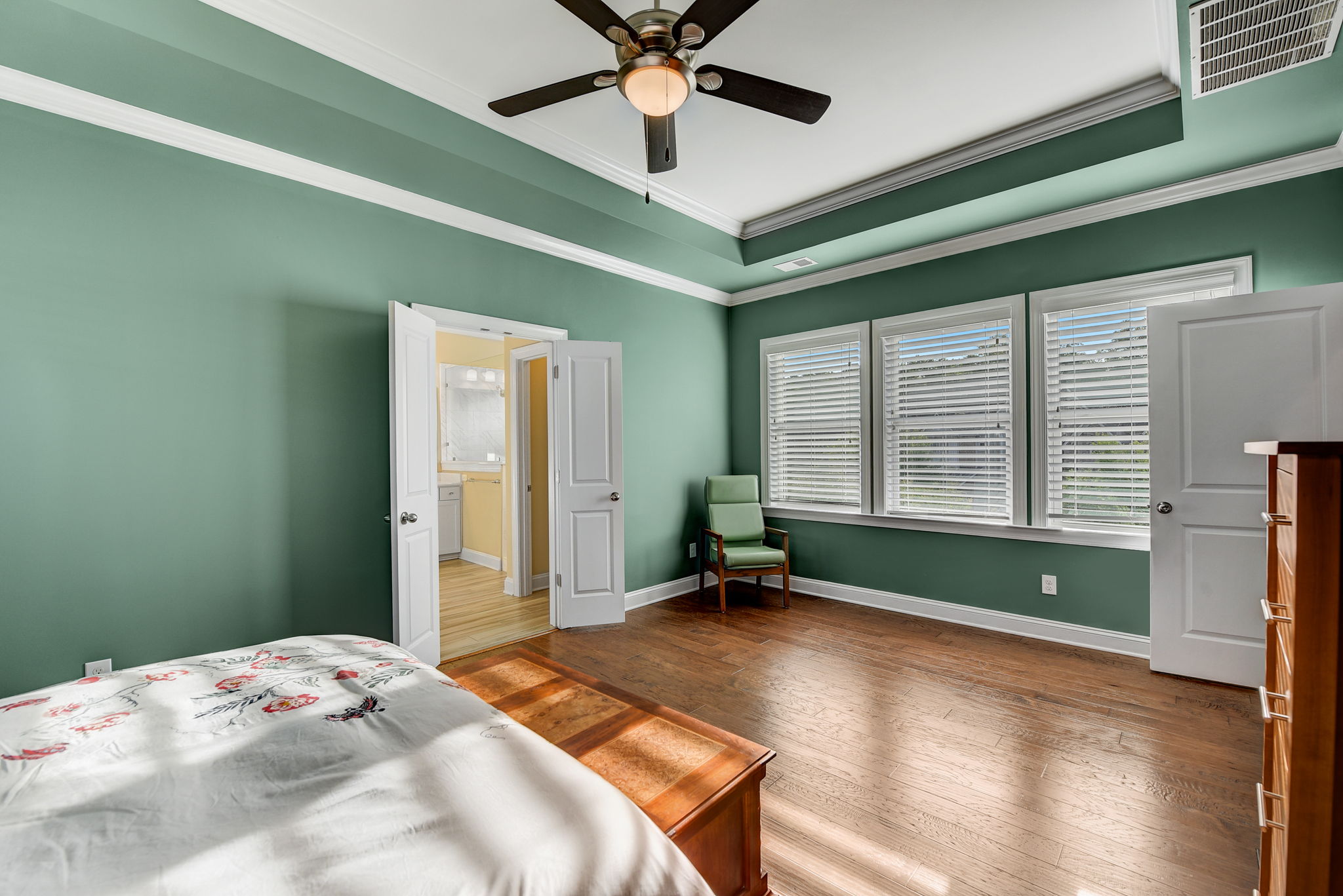 Waverly Walk Ave-032