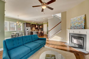 Waverly Walk Ave-009