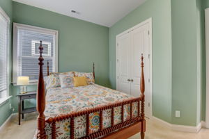 Waverly Walk Ave-018