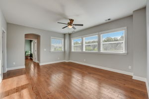 Waverly Walk Ave-025