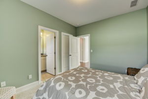 Waverly Walk Ave-029