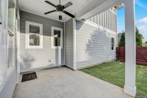 Waverly Walk Ave-038