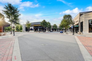 Waverly Walk Ave-045