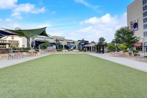 Waverly Walk Ave-048