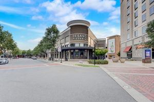 Waverly Walk Ave-050