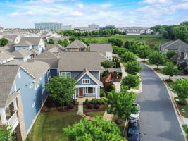 Waverly Walk Ave-052