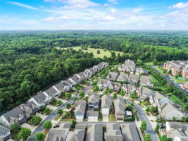 Waverly Walk Ave-060