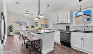 DSC07145 virtually staged.jpeg