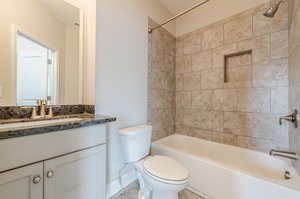  Photo 41