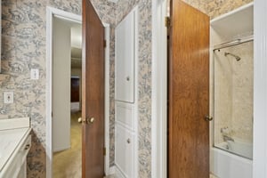 Del Rey Ln-042.jpg