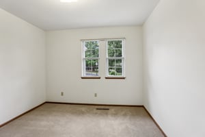 E Oakbridge Way-S1707-026.jpg
