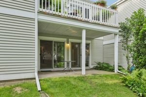 E Oakbridge Way-S1707-037.jpg