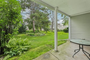 E Oakbridge Way-S1707-042.jpg