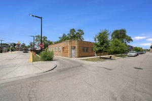 7828 S Claremont Ave, Chicago, IL 60620_001