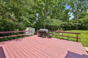 Bayridge Dr-1206-025.jpg