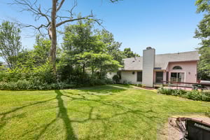 Bayridge Dr-1206-029.jpg