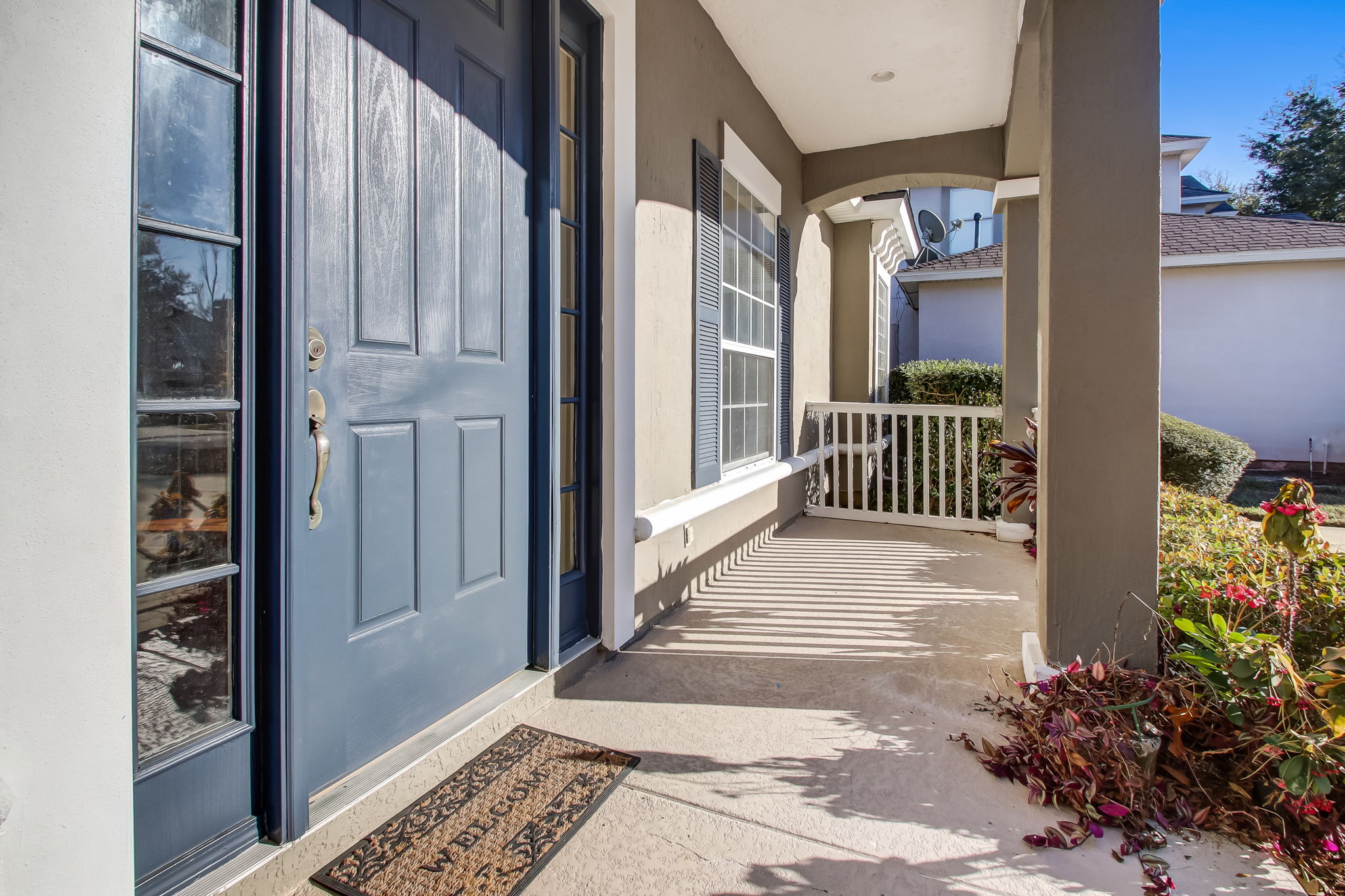 Front Entry Detail
