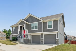 7831 N Walrond Ave_003.jpg