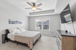 7831 N Walrond Ave_014.jpg
