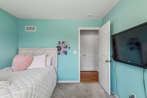 7831 N Walrond Ave_020.jpg