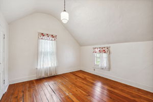 13_Interior