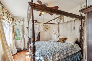11_Interior