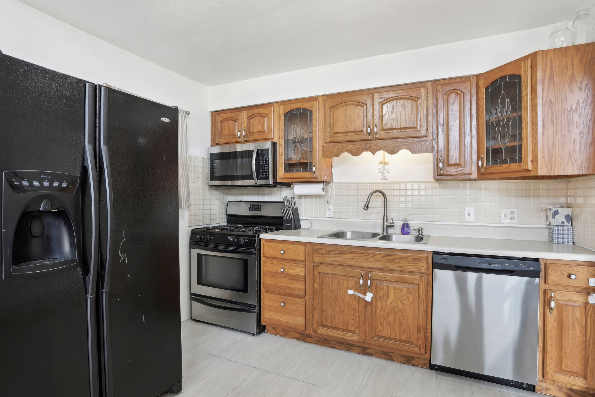 E Woodland Dr-012.jpg