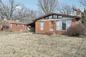 E Woodland Dr-003.jpg