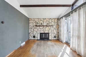 E Woodland Dr-009.jpg