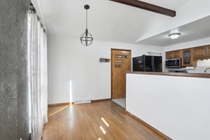E Woodland Dr-011.jpg