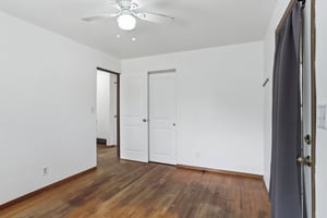 E Woodland Dr-018.jpg