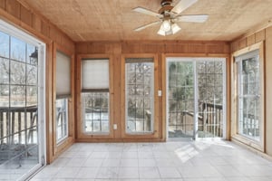 E Woodland Dr-022.jpg