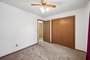 9864 - 7841 Freeman Ave_020.jpg