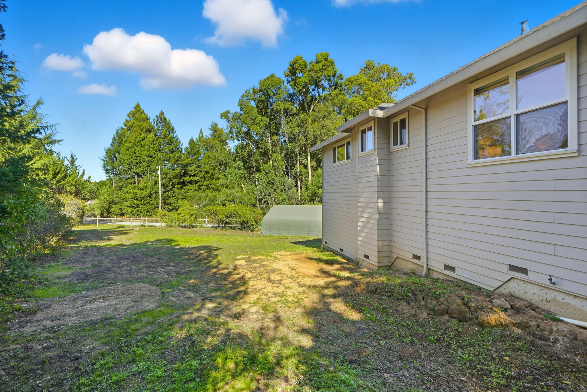 052_F8_7842 Joyce Dr