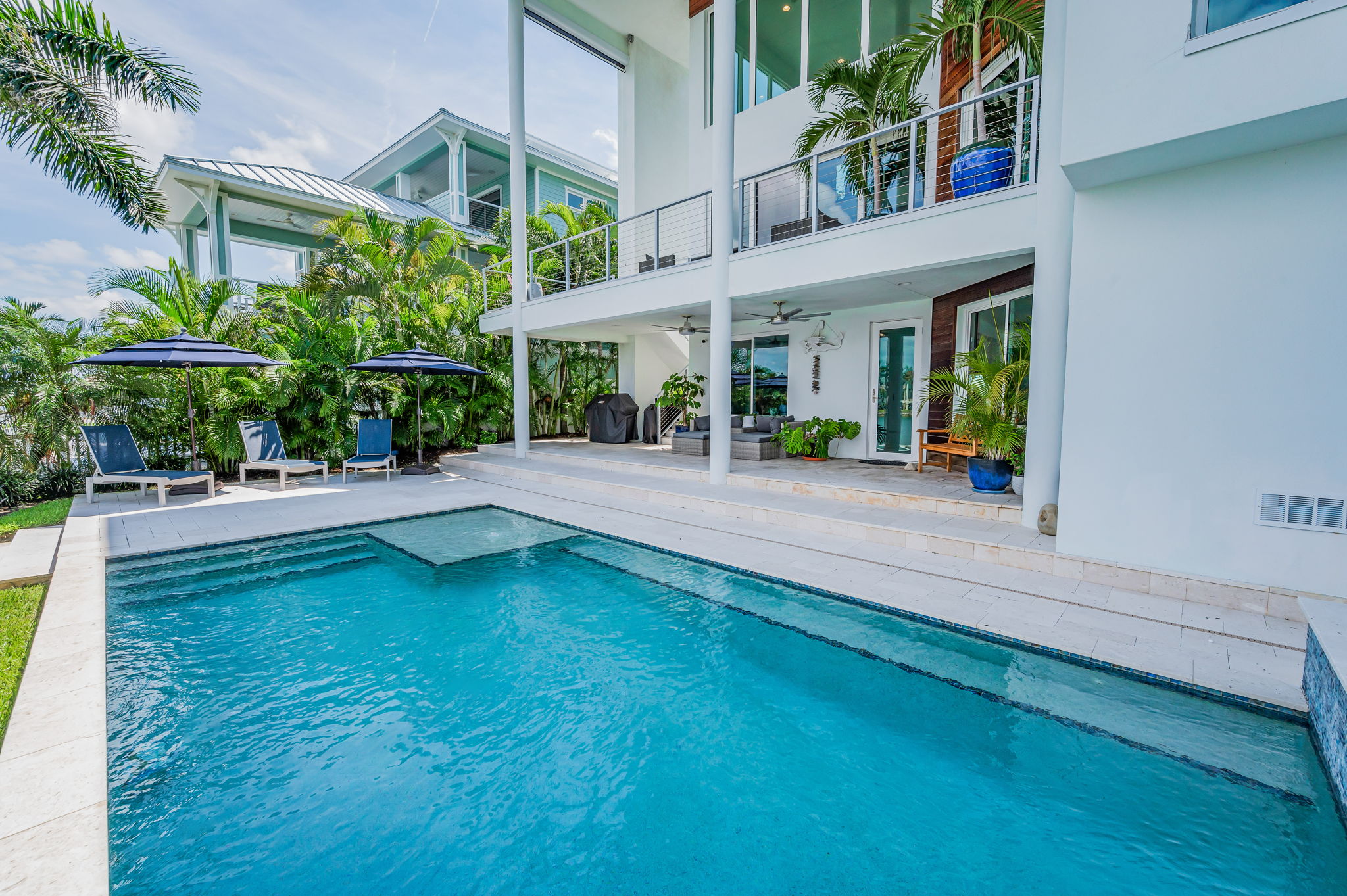 Pool8