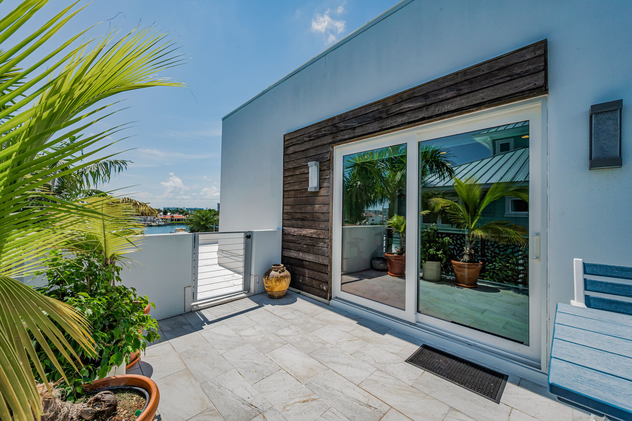 Upper Level Bonus Room Patio3