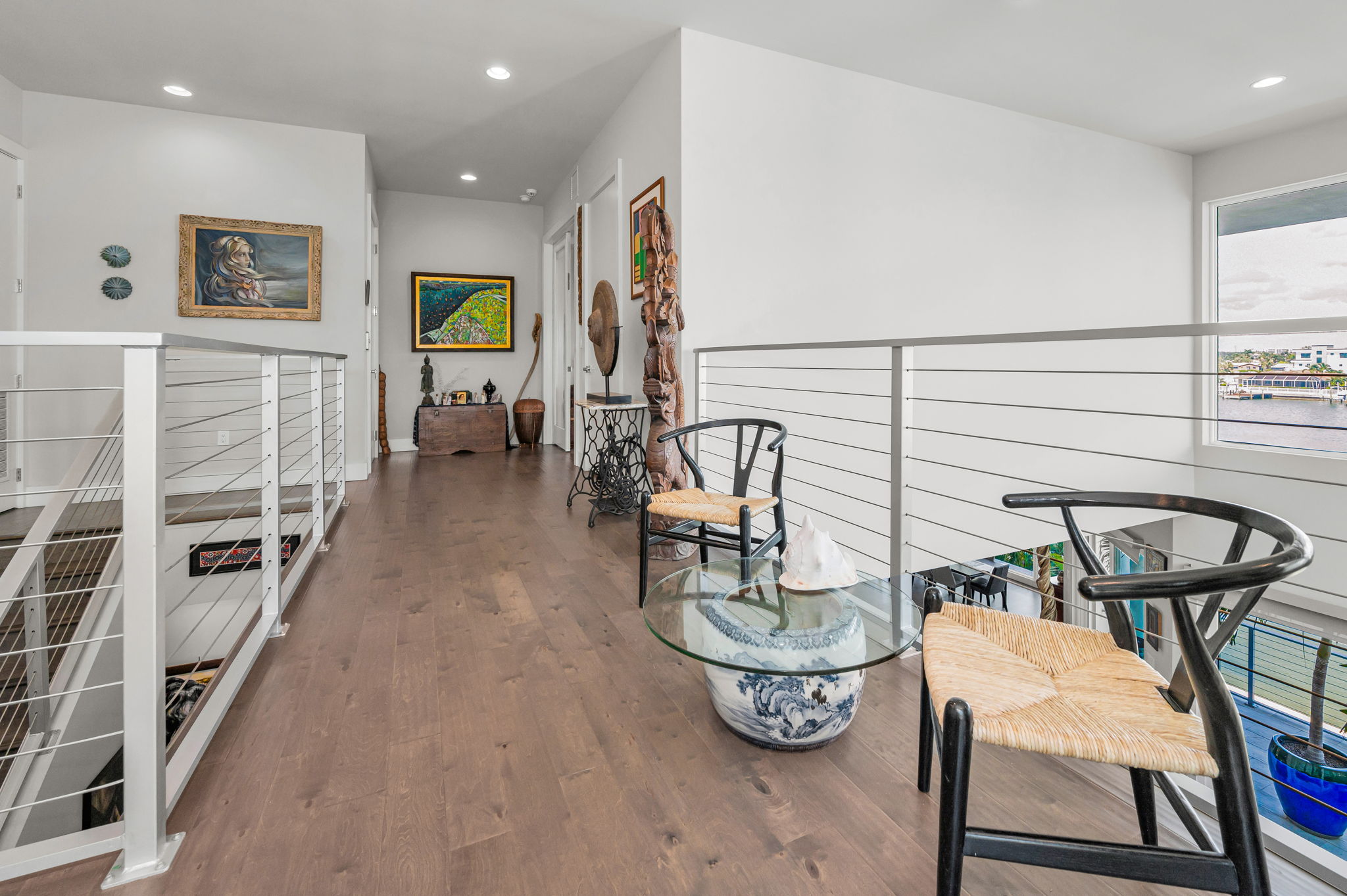 Upper Level Bonus Room1