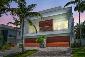 Front Exterior3