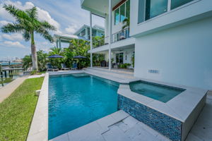 Pool7