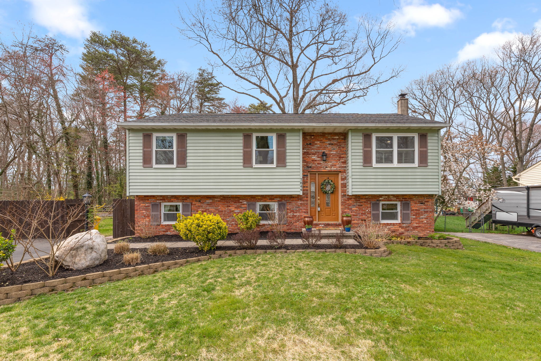 7844 Elizabeth Rd, Pasadena, MD 21122, USA