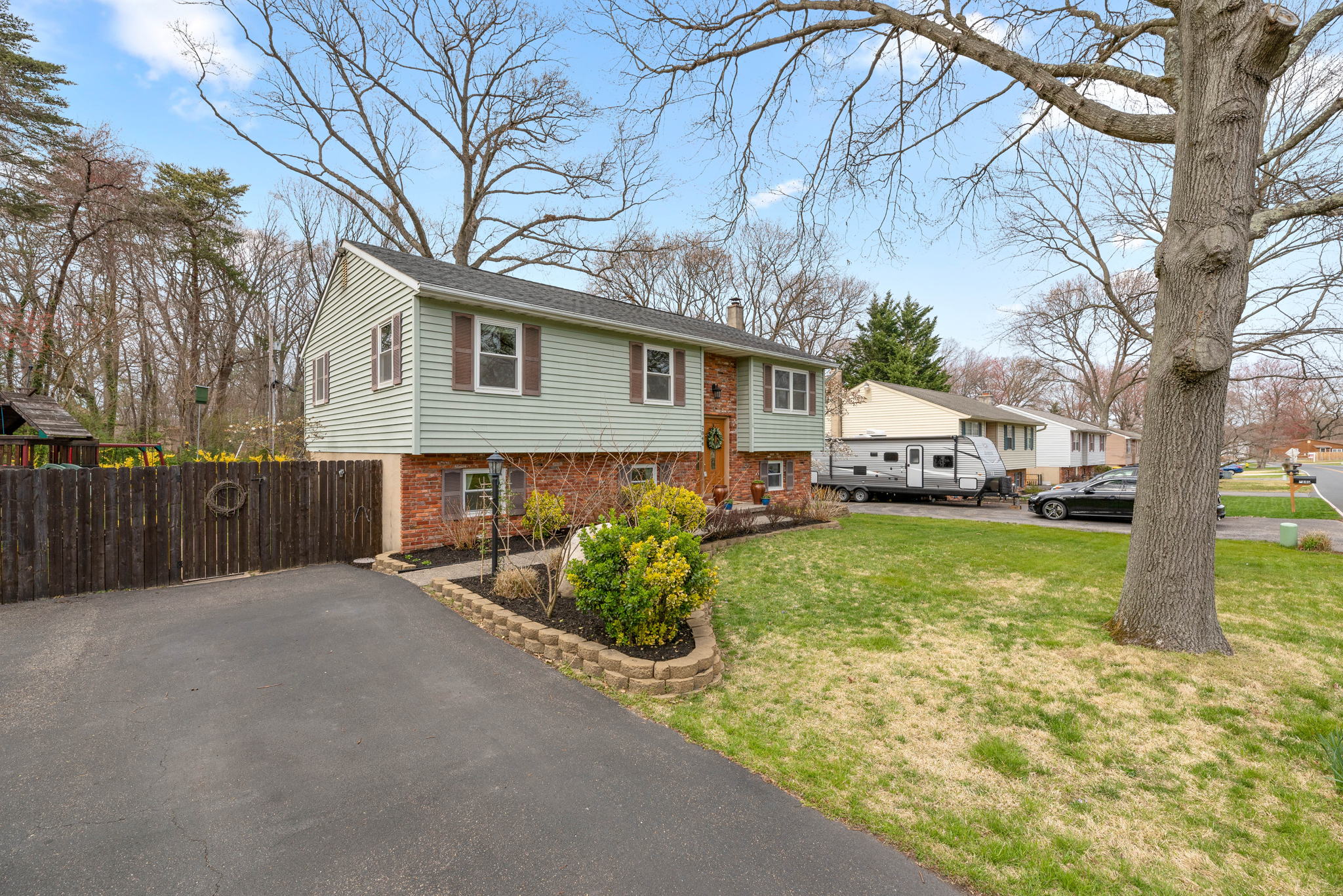 7844 Elizabeth Rd, Pasadena, MD 21122, USA Photo 4