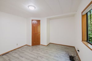  Photo 34