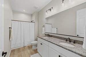  Photo 45