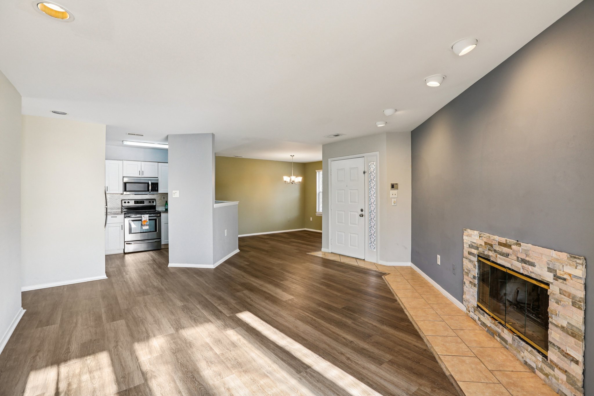 Old Farm Ln-S0801-007.jpg