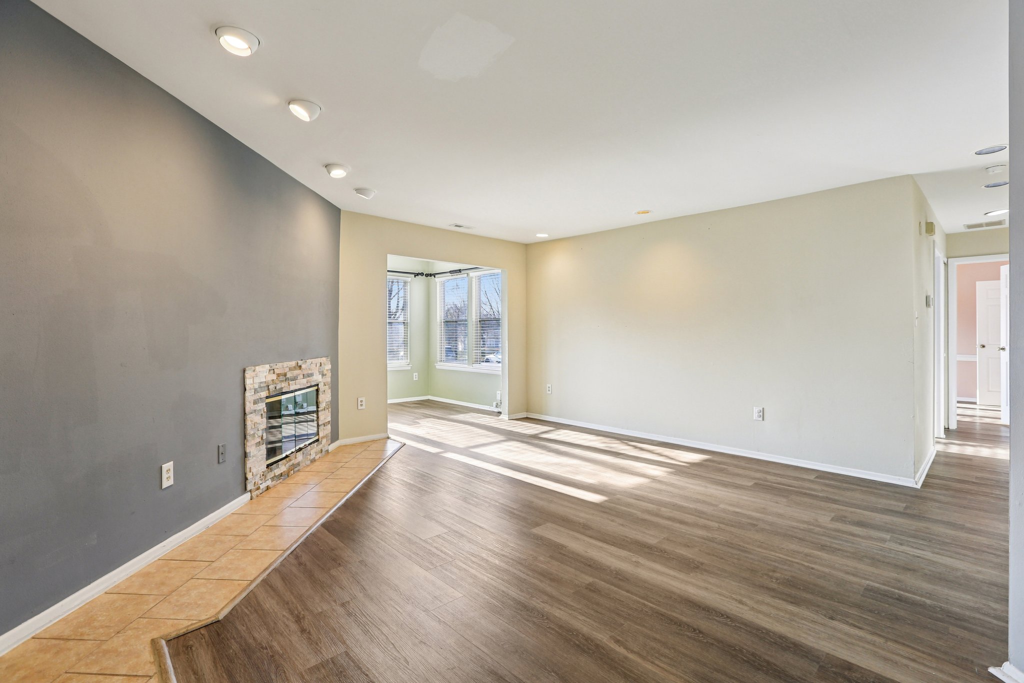 Old Farm Ln-S0801-008.jpg