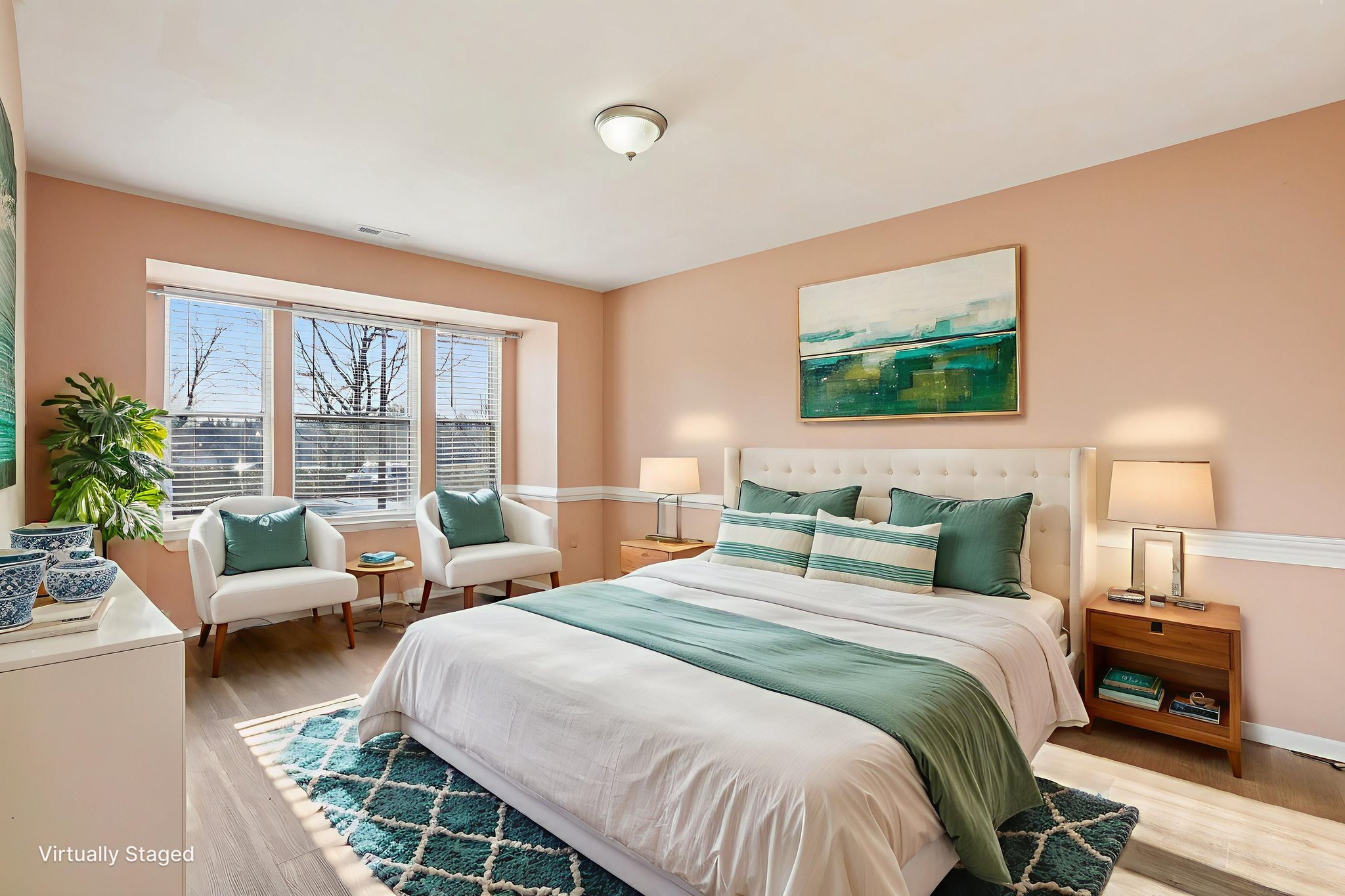 Old Farm Ln-S0801-017 virtually staged.jpeg