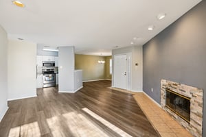 Old Farm Ln-S0801-007.jpg