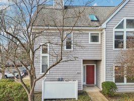 Old Farm Ln-S0801-023.jpg